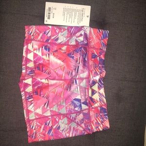 Girls size 12 lulu patterned booty shorts